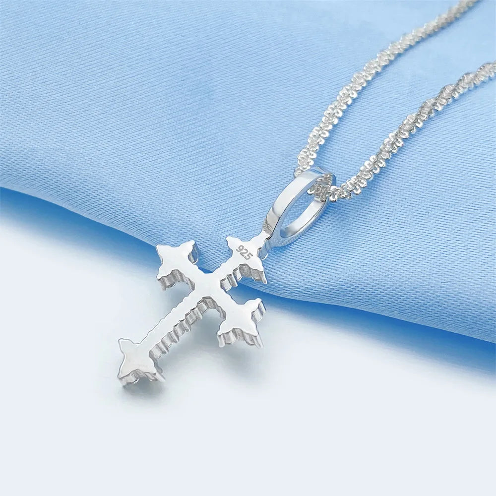 ROMANIAN 2.8ctw Moissanite Vintage Cross Pendant