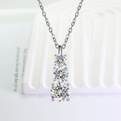 TRISTONE 1.8ctw Moissanite Pendant