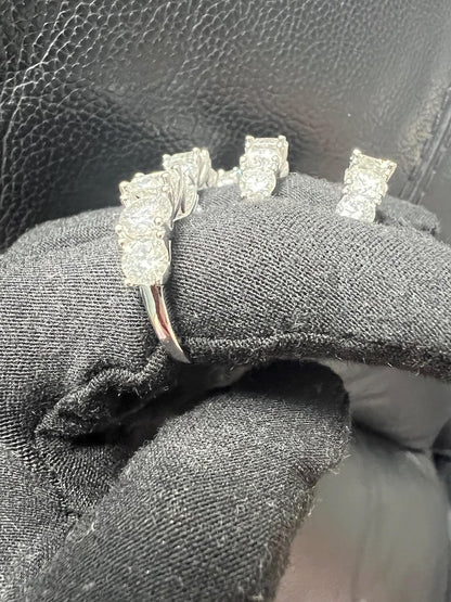 PENTABLING 3.6ctw Moissanite Ring